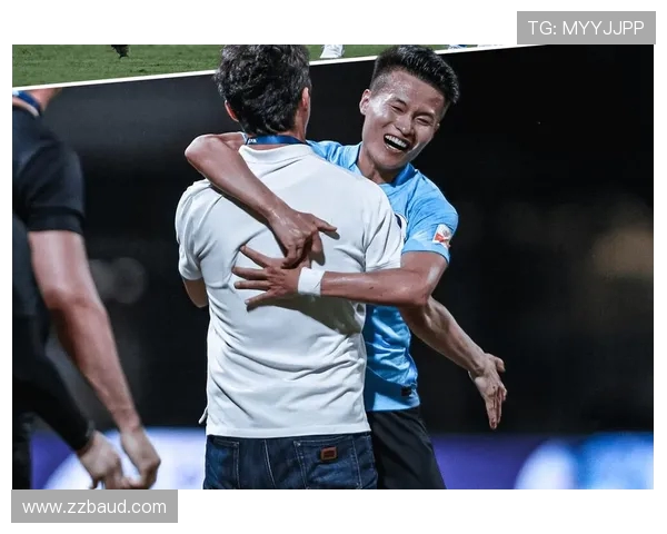 与黄强畅谈网球生涯的点滴与梦想之路